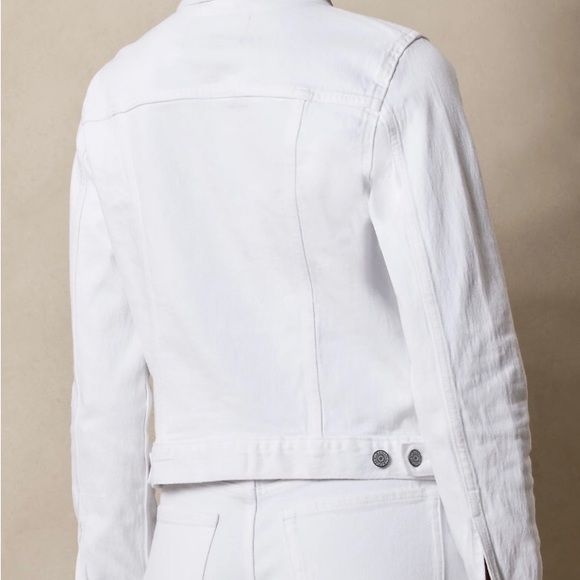 Banana Republic Jean Jacket - Picture 5 of 9